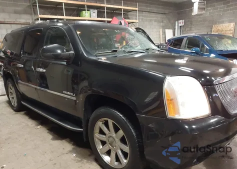 2013 GMC Yukon Xl 1500 Denali z USA, uszkodzony, nr VIN 1GKS2MEFXDR252707